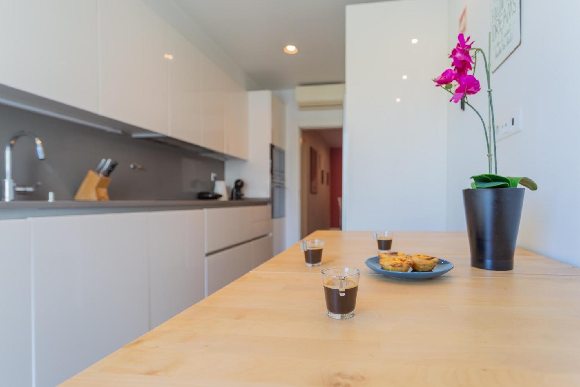 Ldapartments - Spacious Lisbon Haven W/Lift&Garage エクステリア 写真