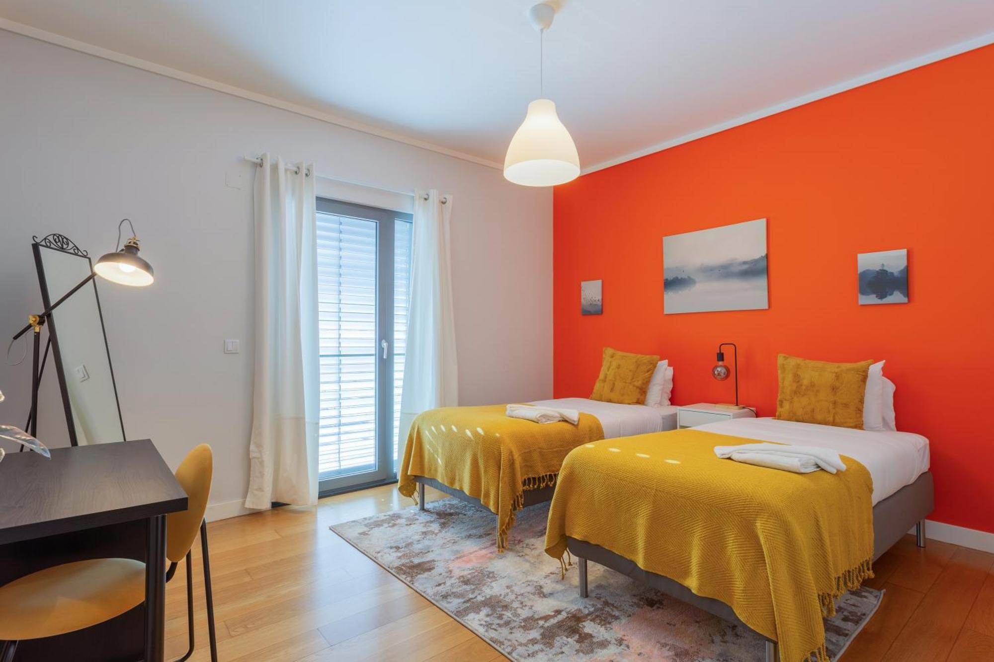 Ldapartments - Spacious Lisbon Haven W/Lift&Garage エクステリア 写真